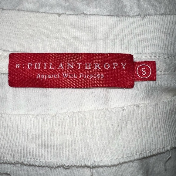n:Philanthropy top - Picture 3 of 6
